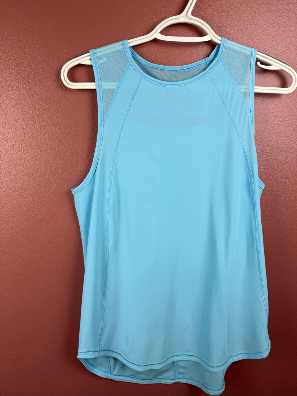 Lululemon Light Blue Mesh-Back Tank Top Size 6 - Picture 4 of 5
